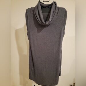Spirit of Grace Women XL Gray Cowl
Neck Hi-Low Sleeveless Pullover Dress